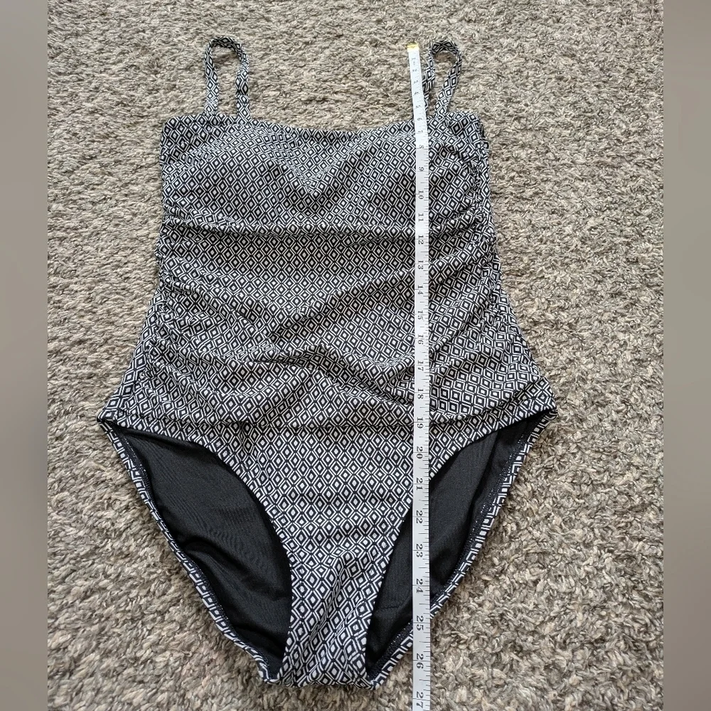 DKNY Black White Diamond Pattern One Piece Swimsuit L - Picture 10 of 10